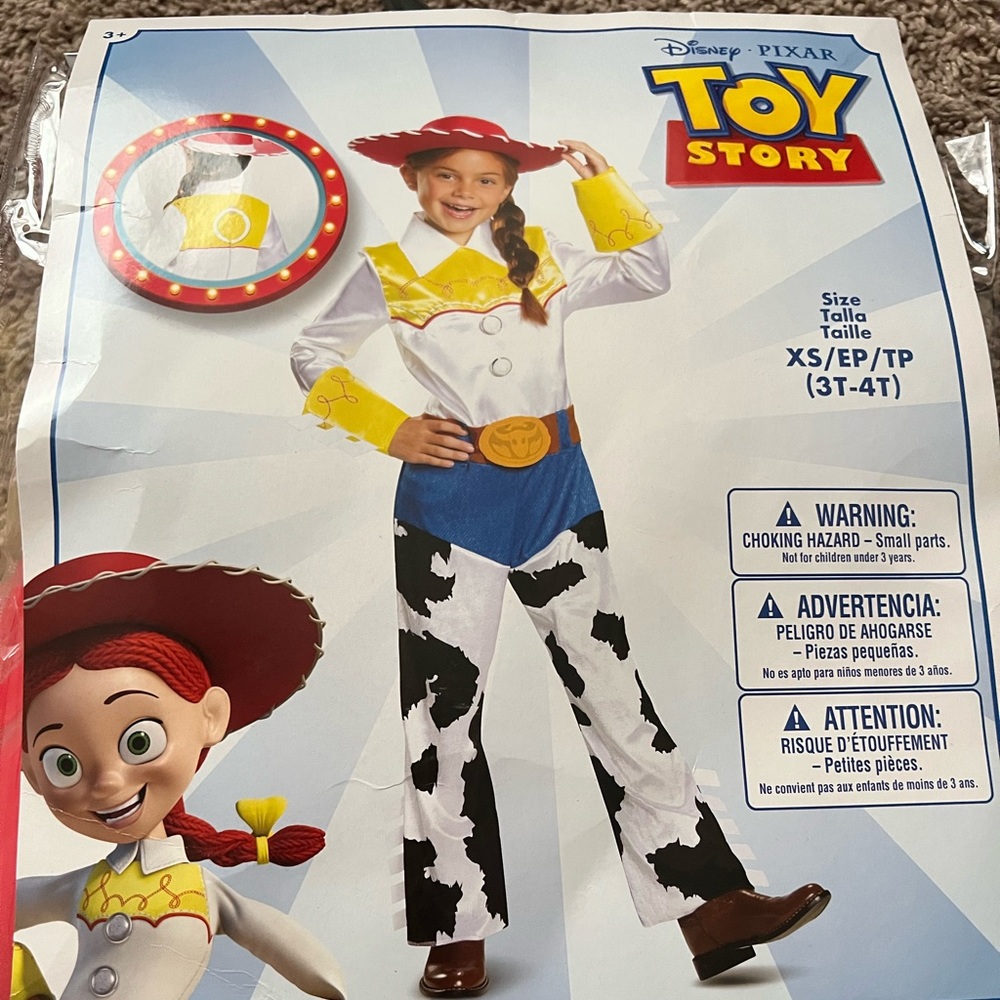 Full costume hat is included